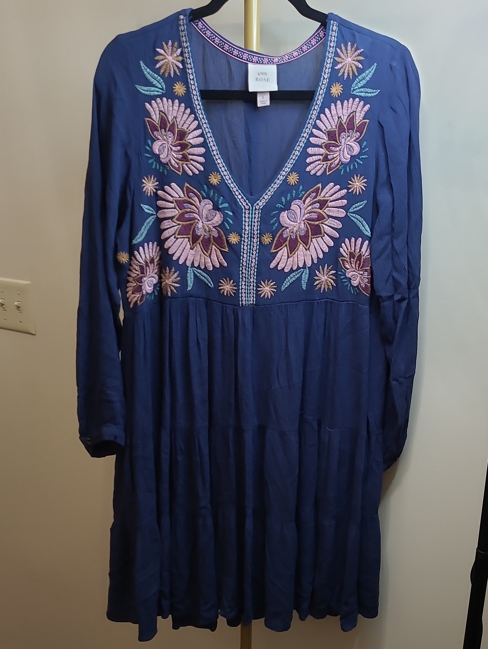 Knox Rose Navy Blue Long Sleeve Embroidered V-Neck Dress size Large